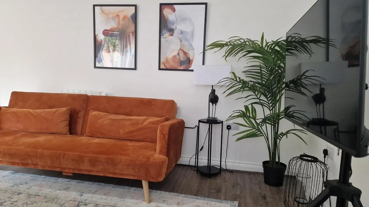 Luxury Cardiff Apartment With Free Parking, Free High-Speed Internet, Fully Equipped Kitchen